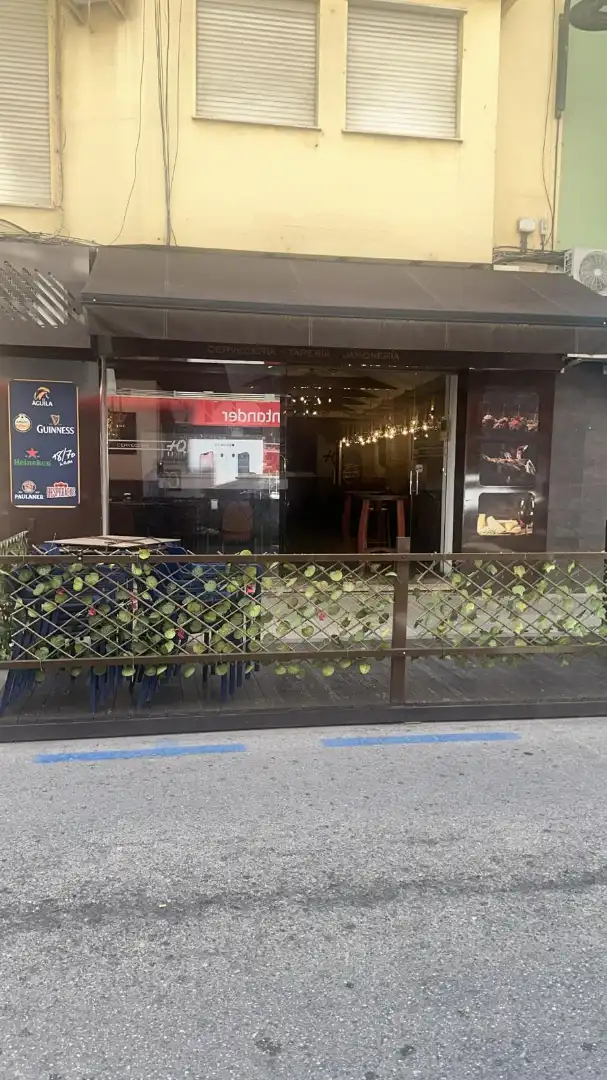 Local en traspaso en Alzira con Aire acondicionado, Calefacción y Terraza