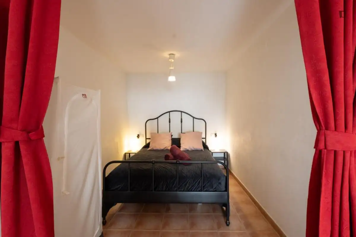 Estudio de alquiler en El Raval