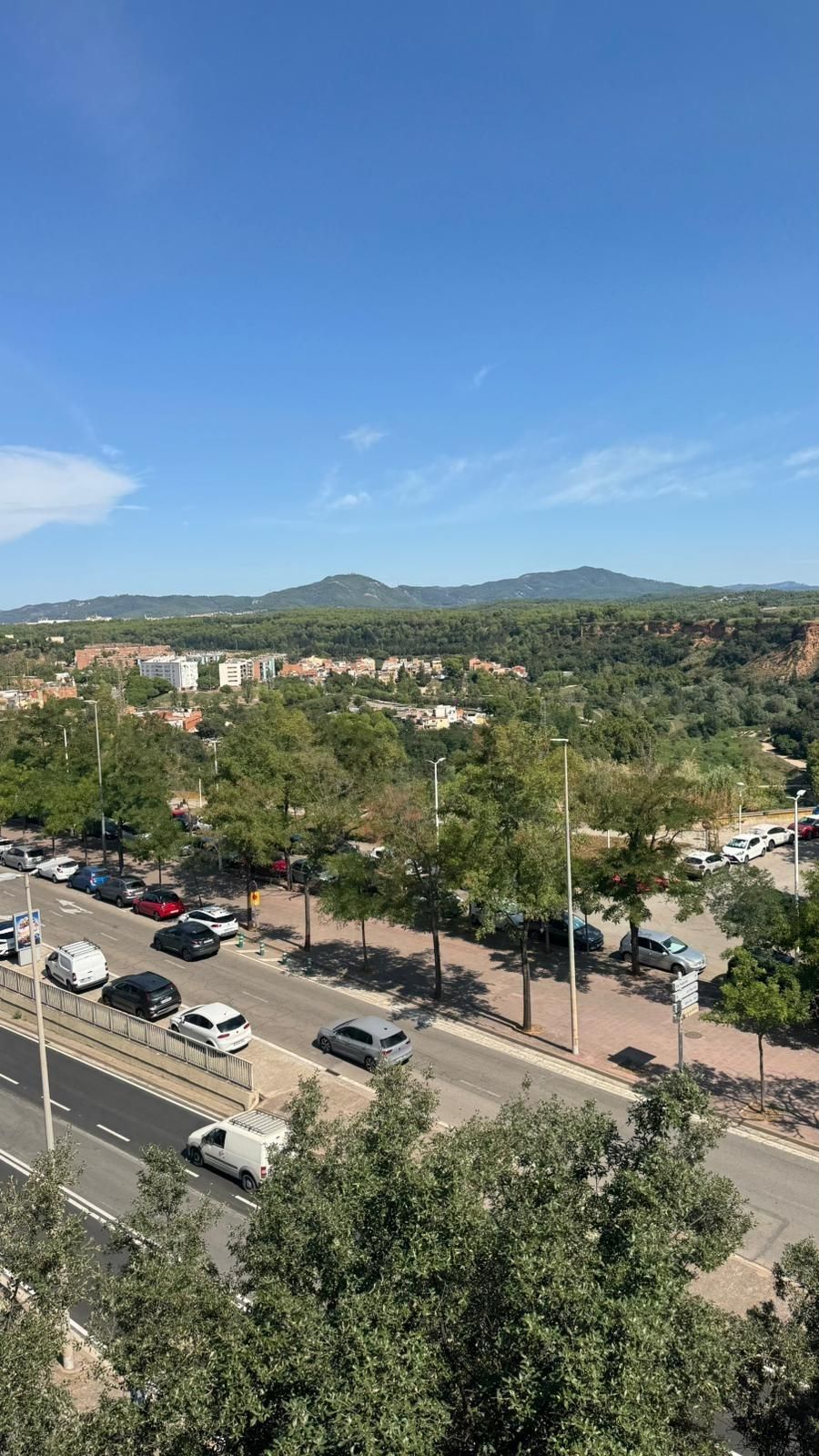 Vista exterior de Pis en venda en Sabadell amb Aire condicionat i Balcó