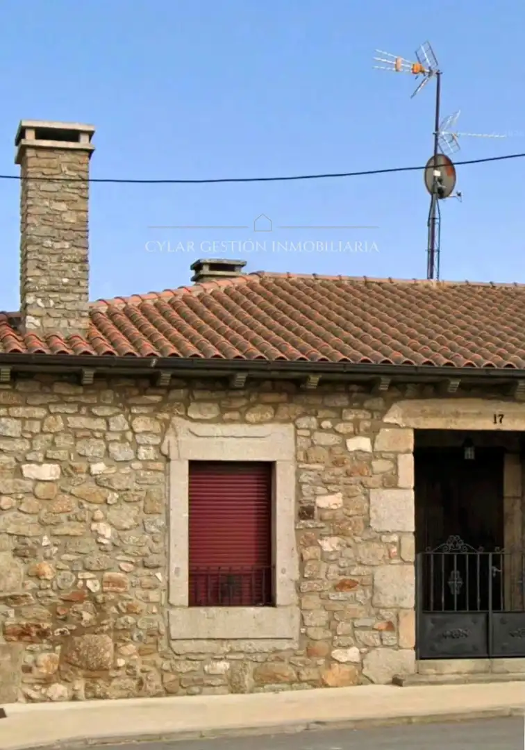 Vista exterior de Casa adosada en venta en Bañobárez con Calefacción, Amueblado y Horno