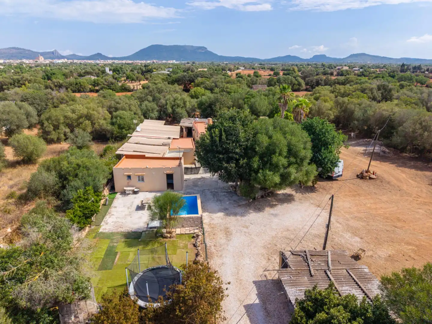 Casa rústica con piscina en venta en Llucmajor pueblo, imagen 2