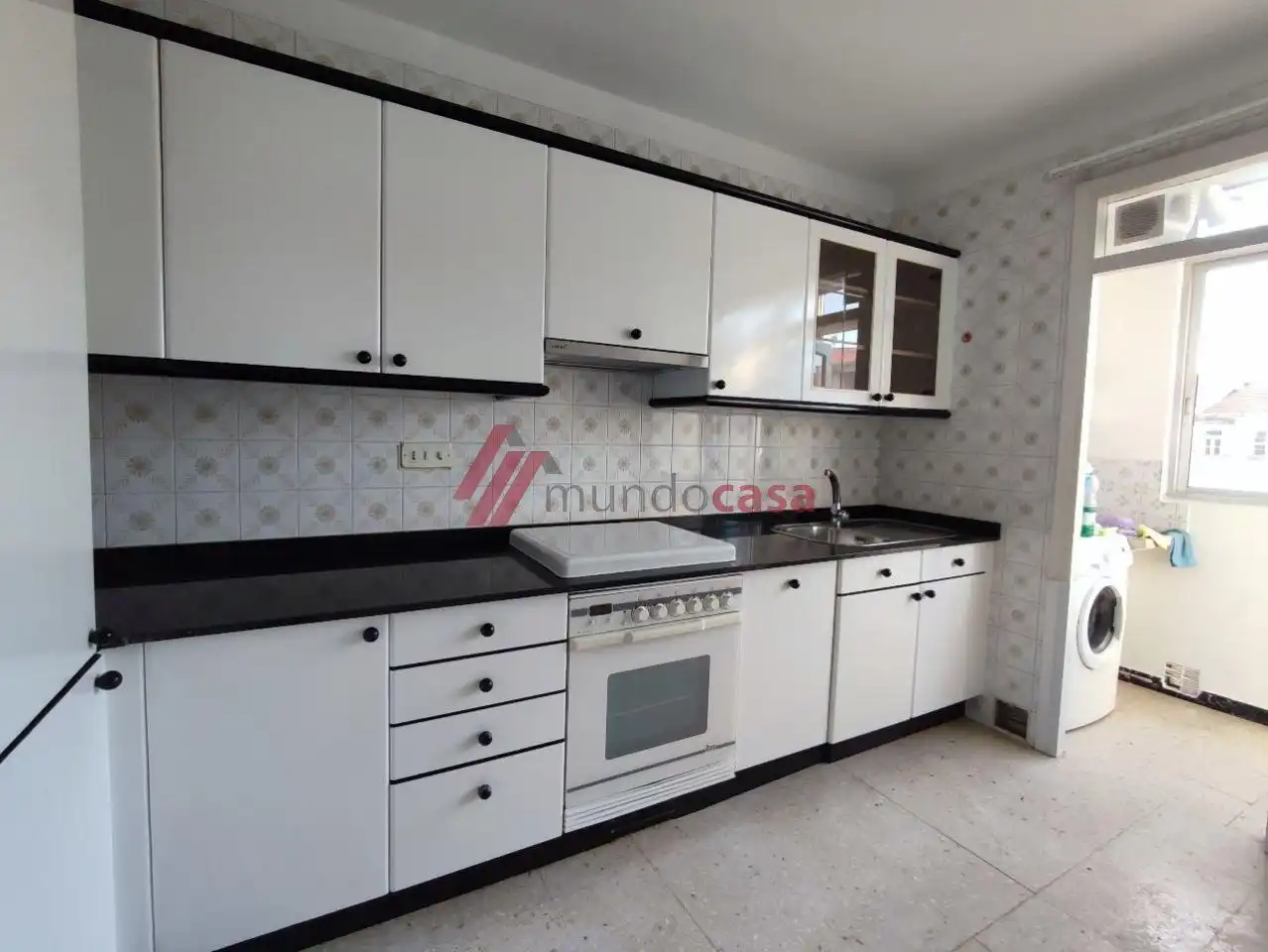 Cocina de Piso de alquiler en Ferrol con Calefacción y Amueblado
