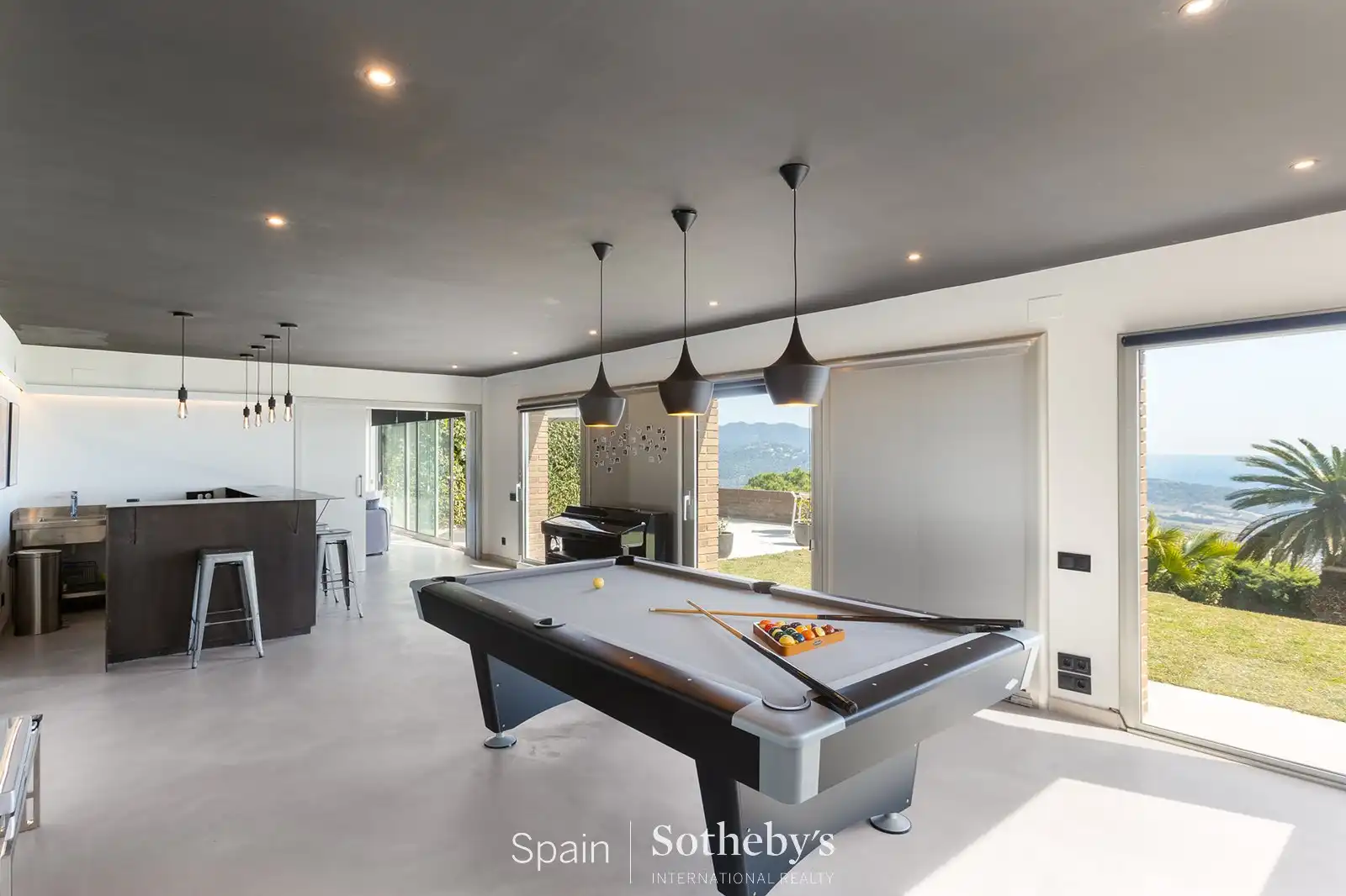 Sala de estar de Casa o chalet en venta en Tiana con Calefacción, Jardín privado y Terraza