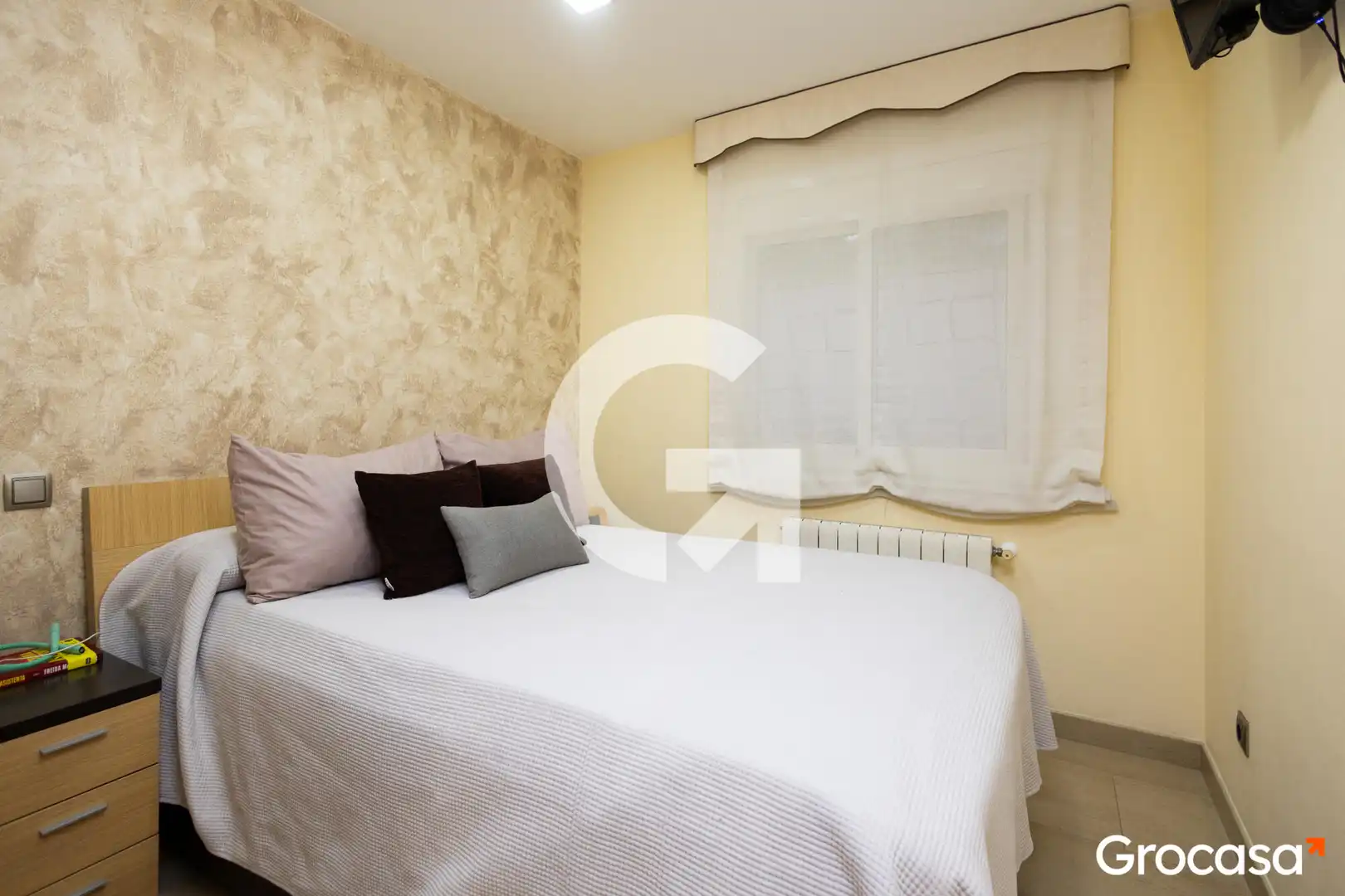 Habitación de Piso en venta en L'Hospitalet de Llobregat con Aire acondicionado y Calefacción