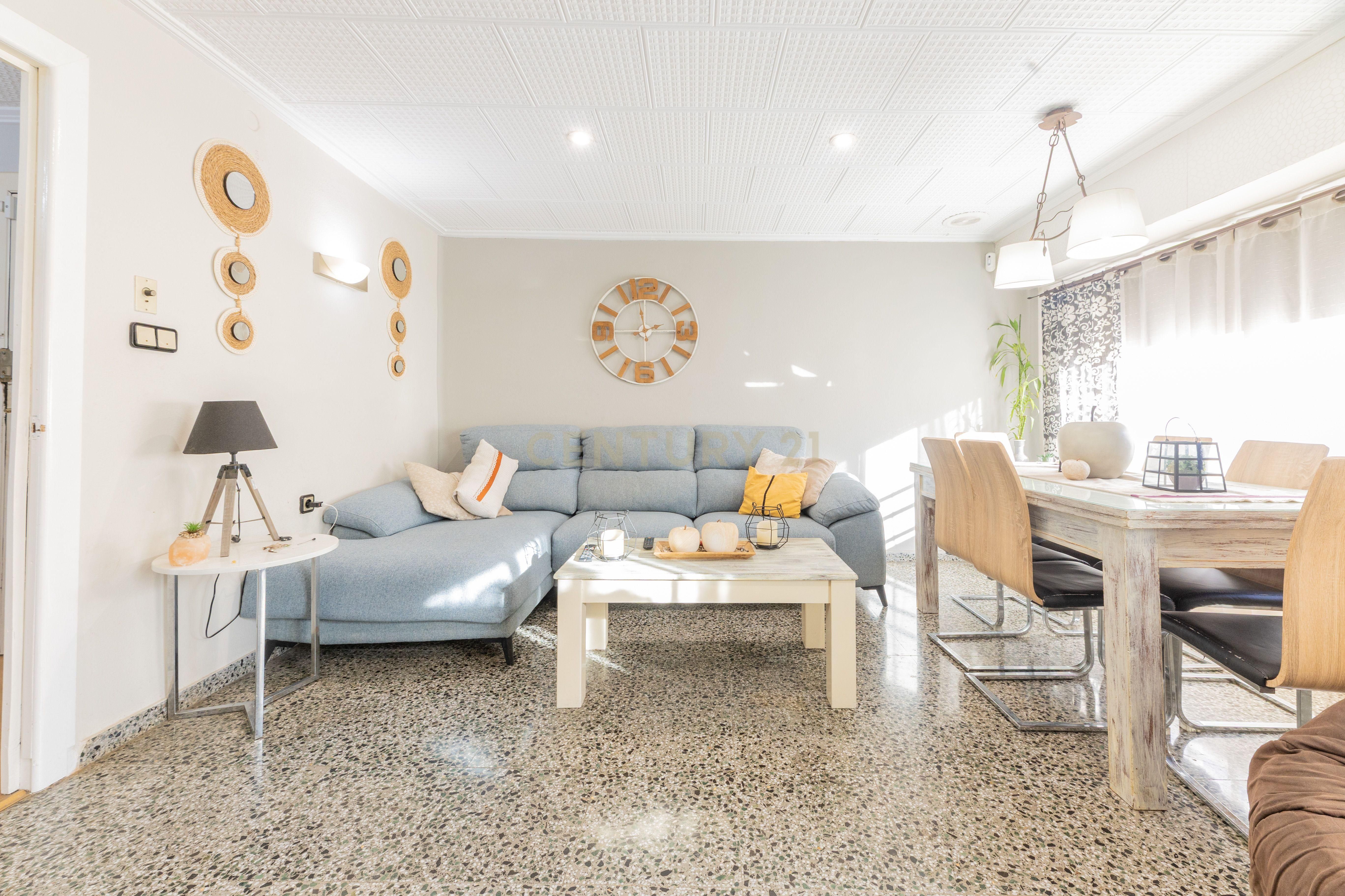 Sala d'estar de Pis en venda en Alaquàs amb Aire condicionat i Balcó