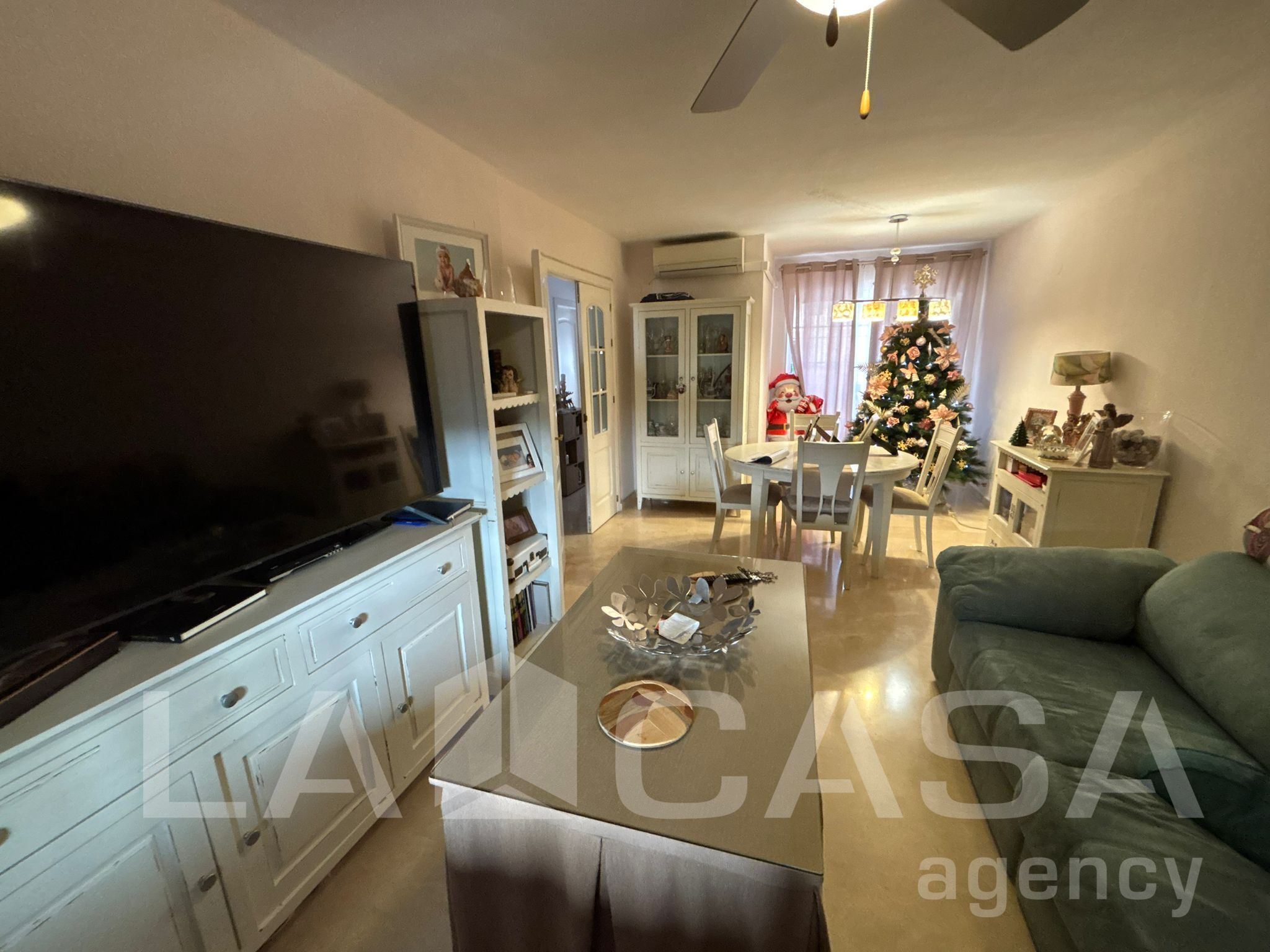 Living room of Single-family semi-detached for sale in Montequinto  with Heating, Storage room and Swimming Pool