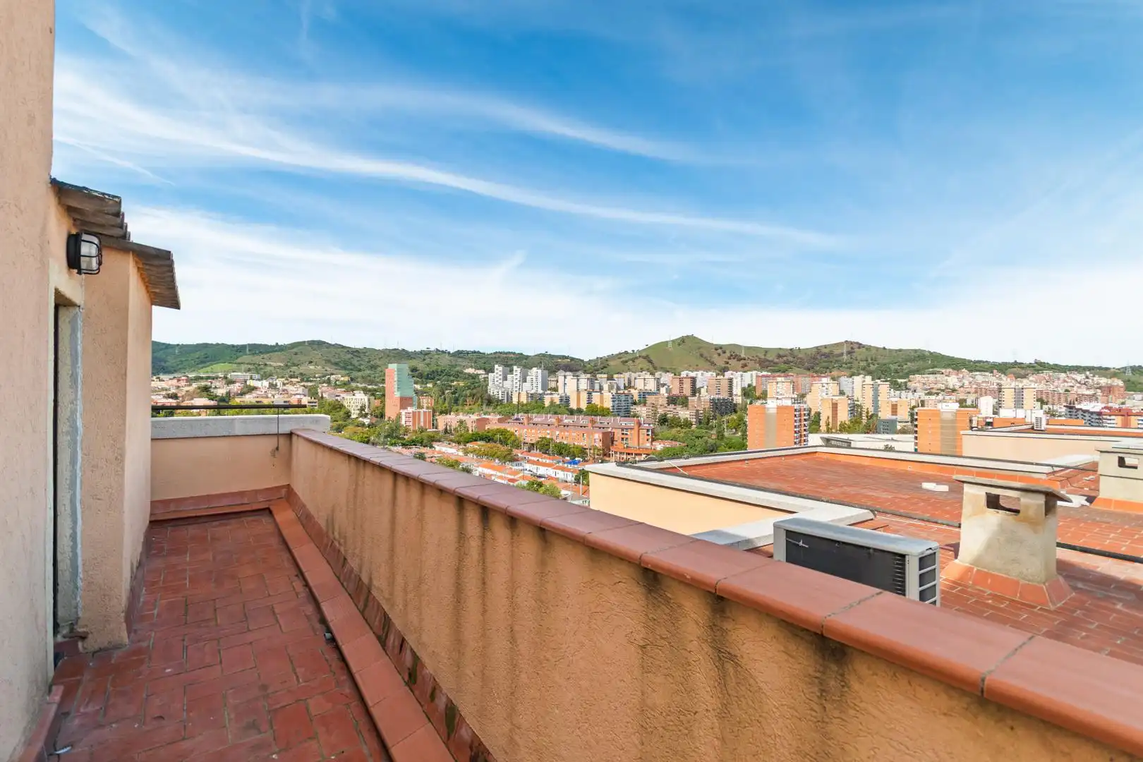 Terrasse von Wohnung zum Verkauf in Barcelona mit Klimaanlage, Heizung und Terrasse