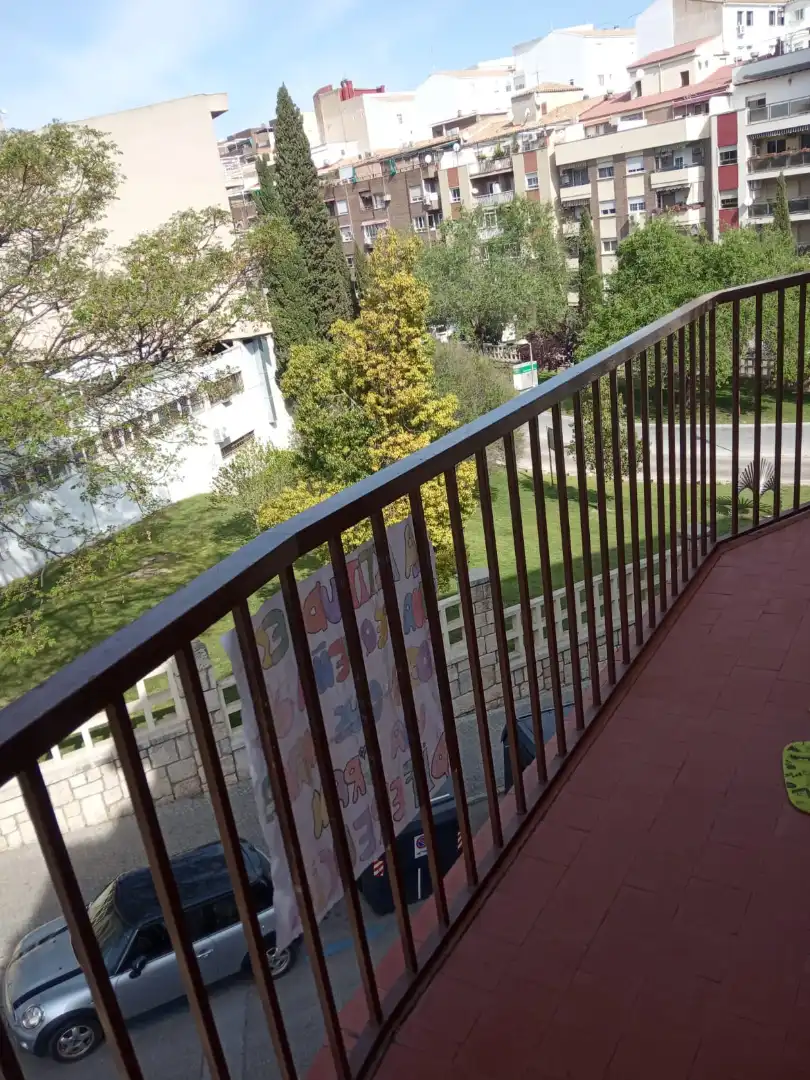 Terrasse von Wohnung zur Miete in Jaén mit Klimaanlage, Heizung und Möbliert