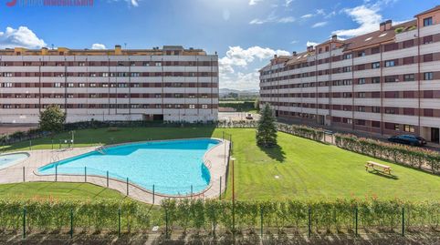 Foto 4 de Piso en venta en Calle Francisco Tomás y Valiente, Alisal - San Román, Santander