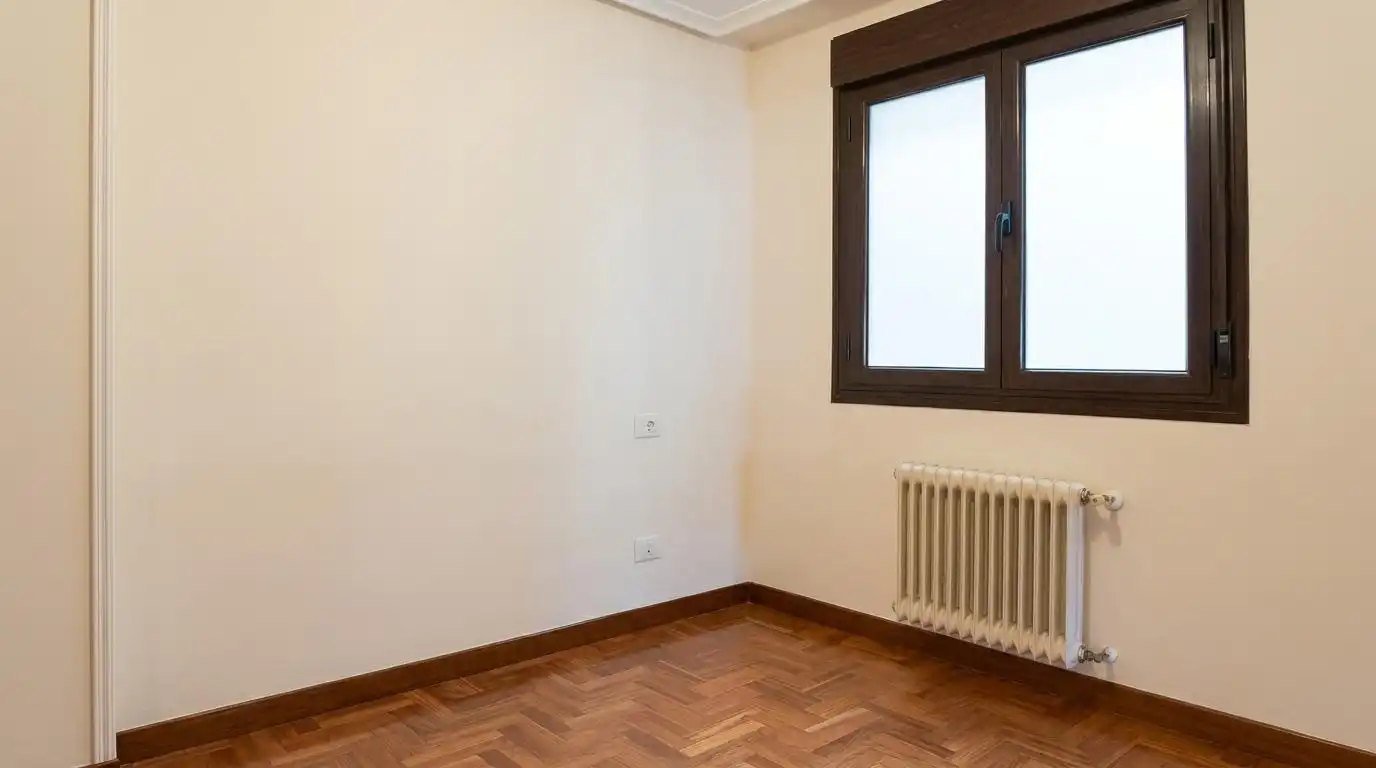 Bedroom of Flat for rent in Oviedo   with Heating and Terrace