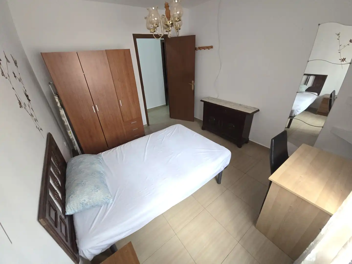 Bedroom of Flat for rent in Cáceres  with Terrace and Furnished