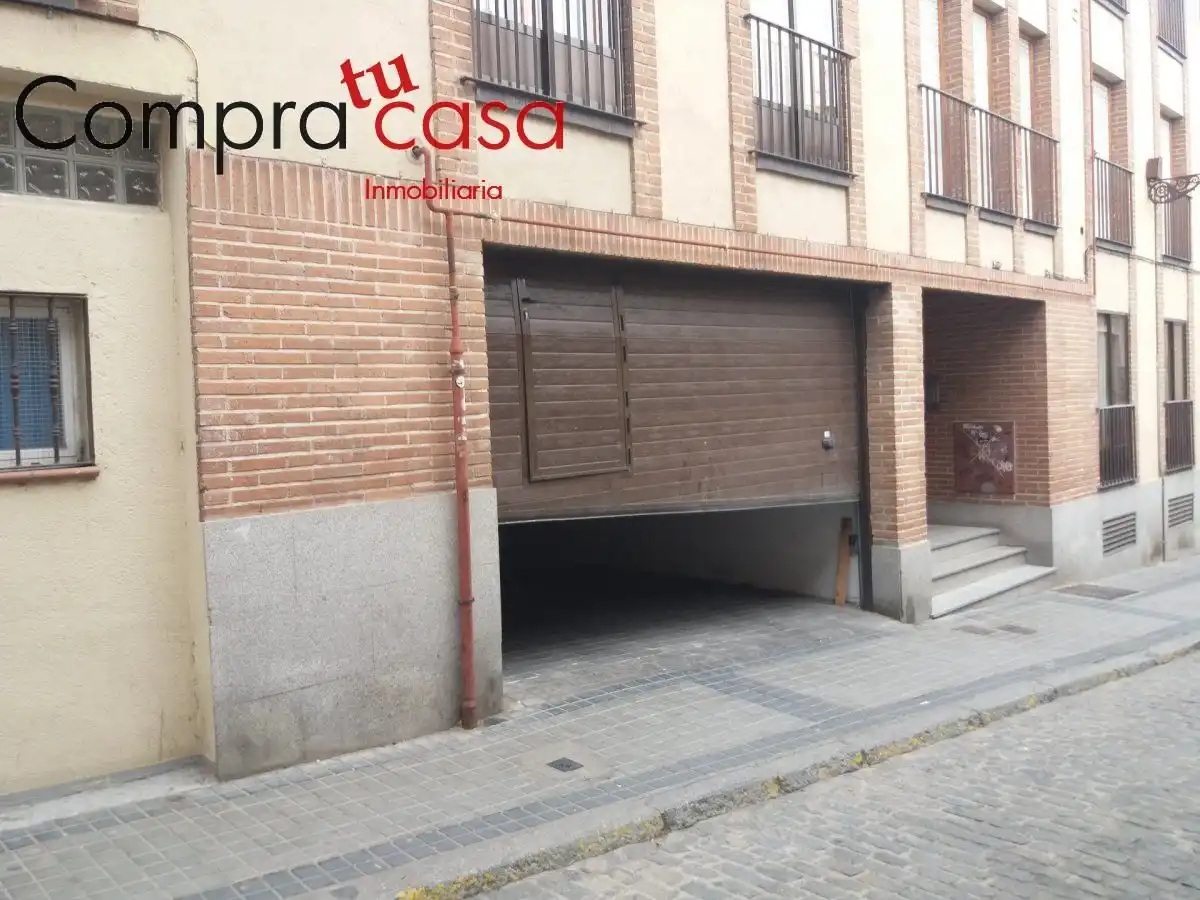 Aparcament en venda a Calle ochoa ondategui 12