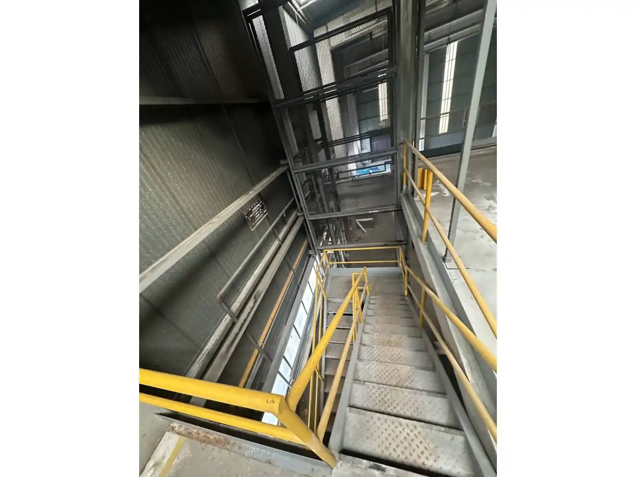 Nau industrial amb ascensor en venda a Calle Roquerols, imagen 19