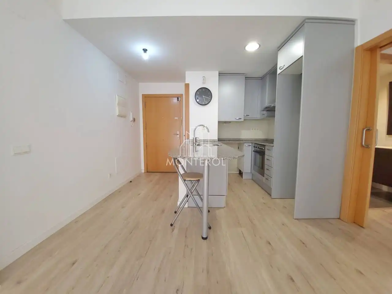 Cocina de Piso en venta en Sabadell con Aire acondicionado, Calefacción y Piscina comunitaria