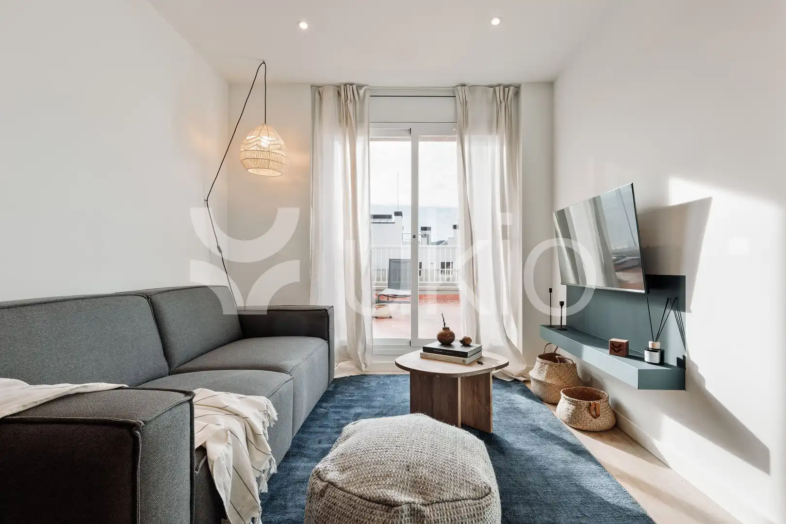 Living room of Attic for rent in Barcelona  with Air Conditioner, Heating and Terrace