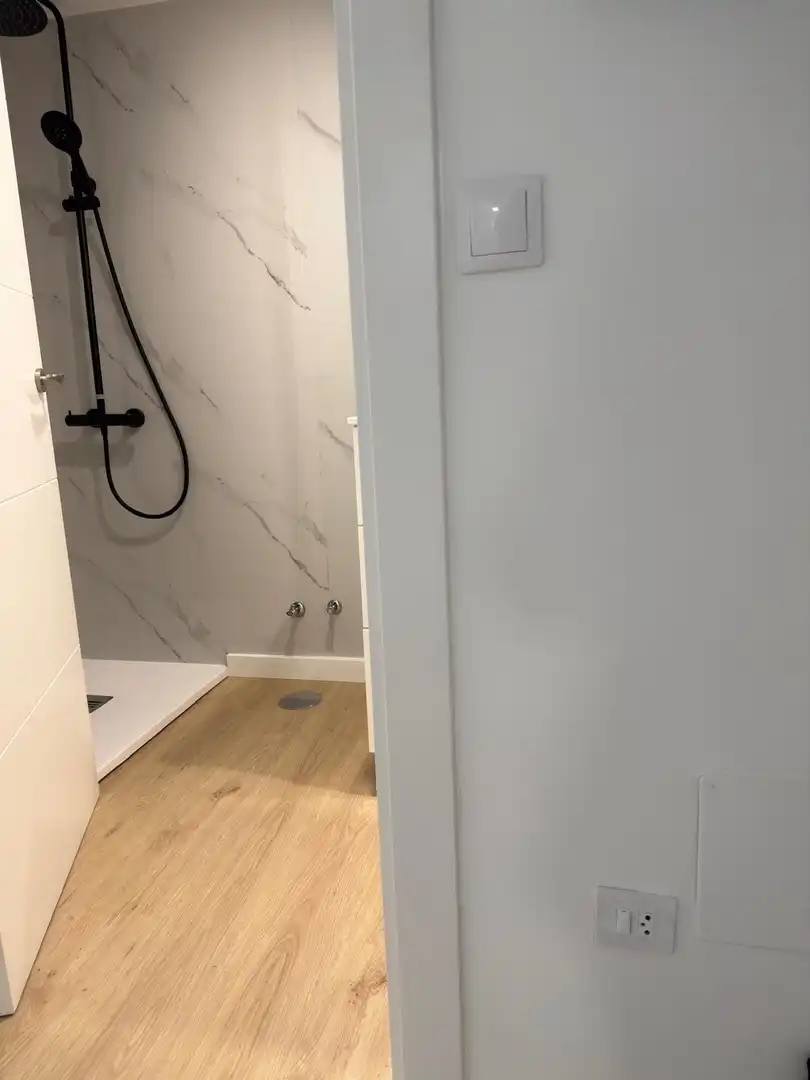 Bany de Apartament en venda en A Coruña Capital  amb Traster