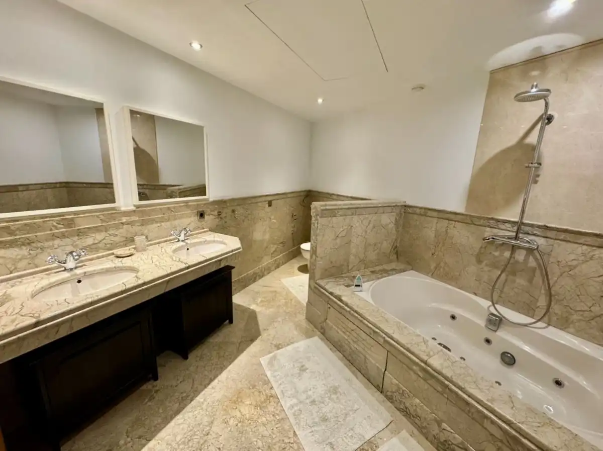 Flat with pool for sale in Marbella - Marbella,San Pedro de Alcantara,Avenida del MediterrÃÂ¡neo, imagen 13
