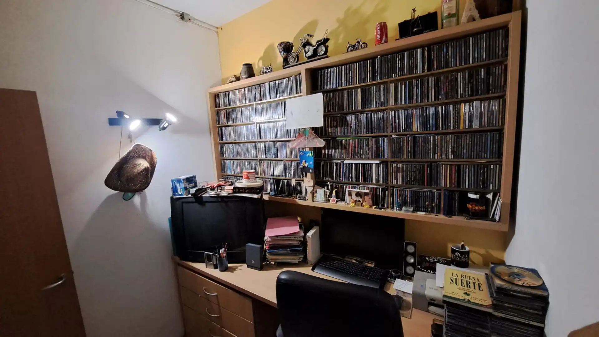 Wohnung zum Verkauf in Barcelona mit Klimaanlage und Heizung