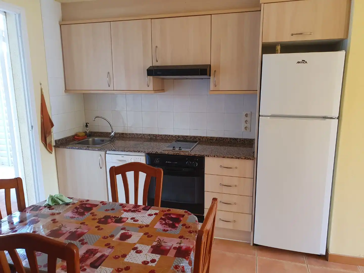 Reihenhaus mit Pool zur Miete in Carrer del Riu Palància 22, imagen 7