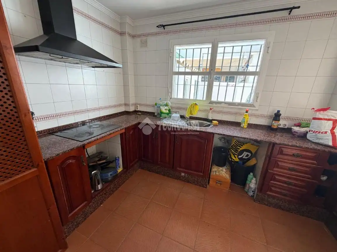 Cuina de Casa o xalet en venda en Chiclana de la Frontera amb Traster