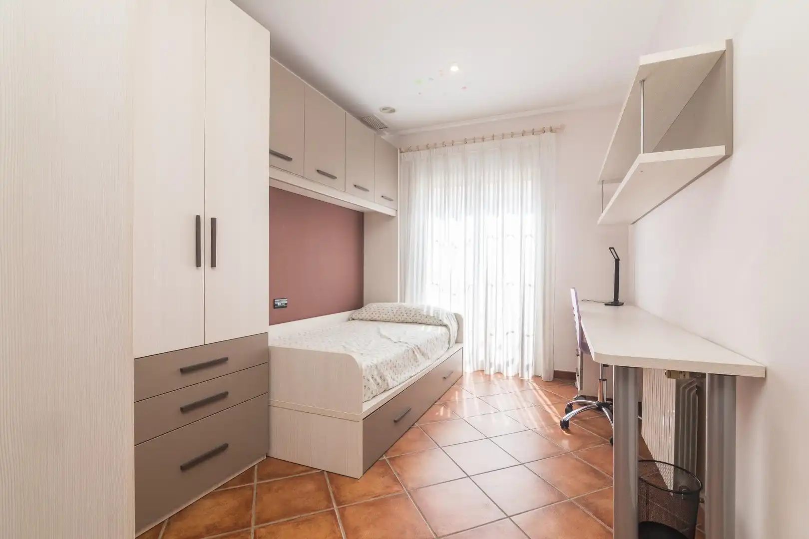 Maisonette zum Verkauf in CALDERON DE LA BARCA, 52, Pont Nou - Corazón de Jesús