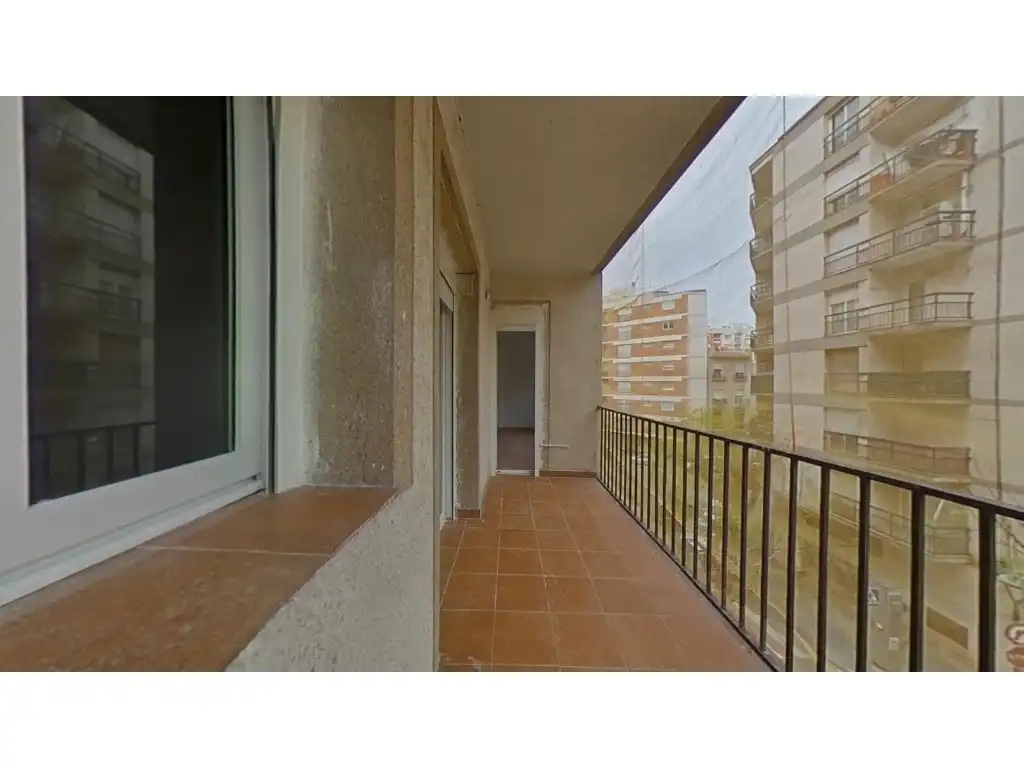 Tarragona. C. Eivissa. Piso de 3 habitaciones en venta, imatge 2