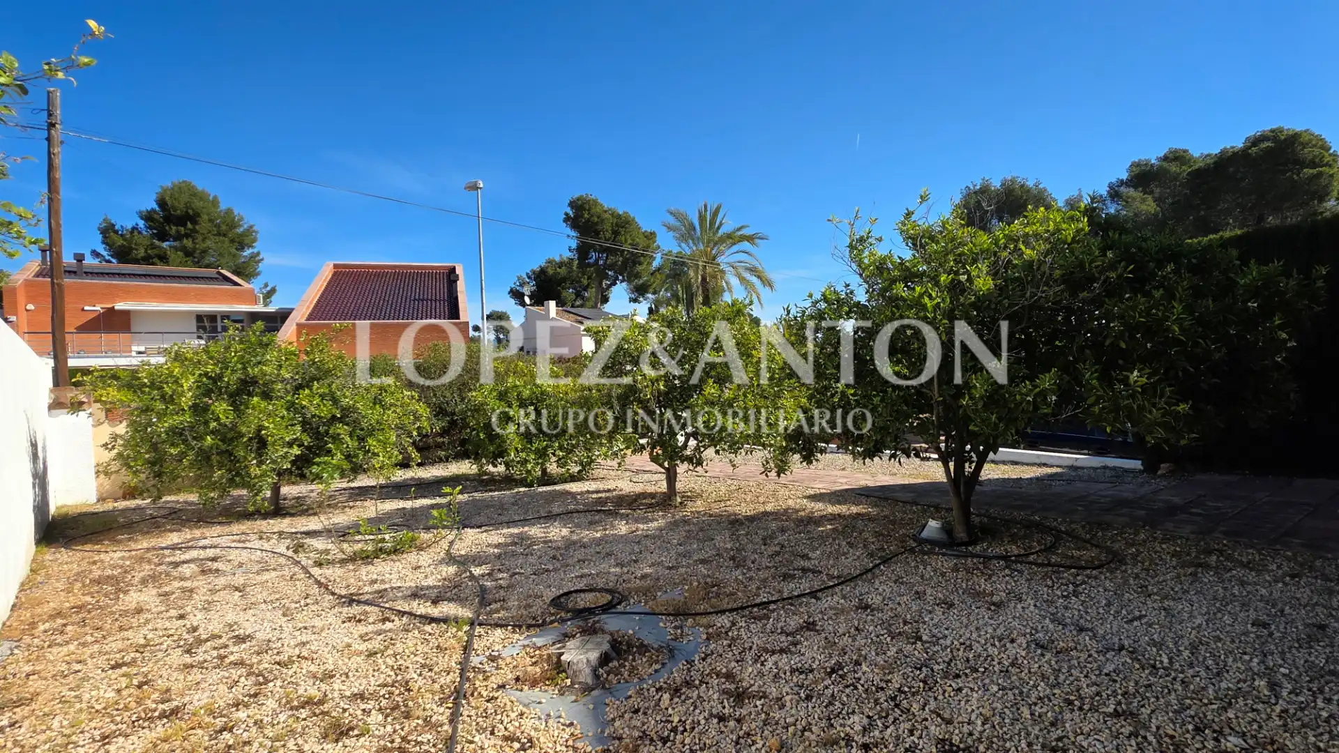 Houses for sale in L'Eliana  with Air Conditioner, Heating and Private garden