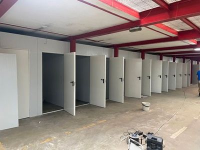 Box room to rent in Calle Castilla, Castilla - Hermida