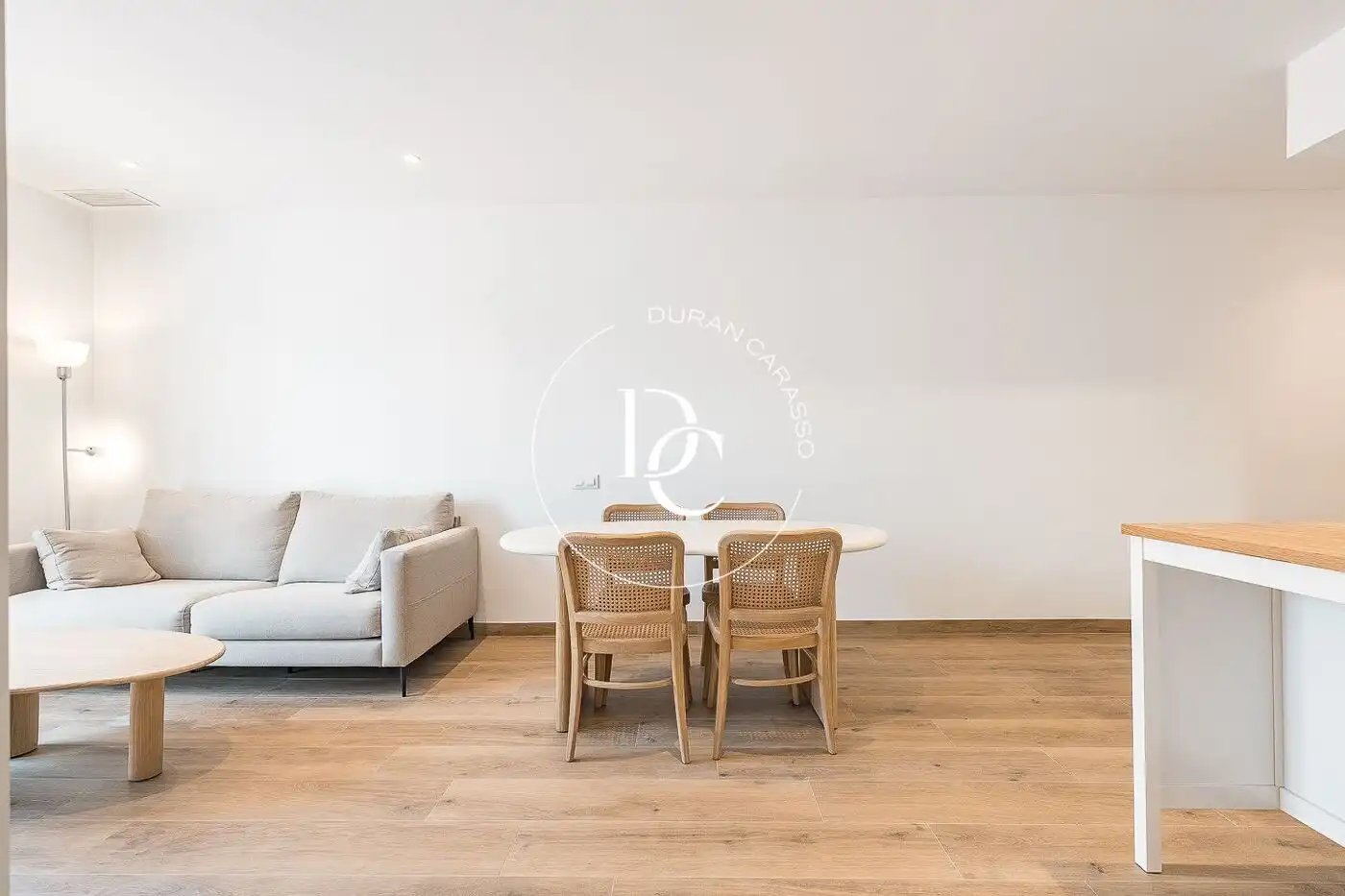 Exterior view of Flat for sale in Barcelona  with Air Conditioner, Heating and Terrace