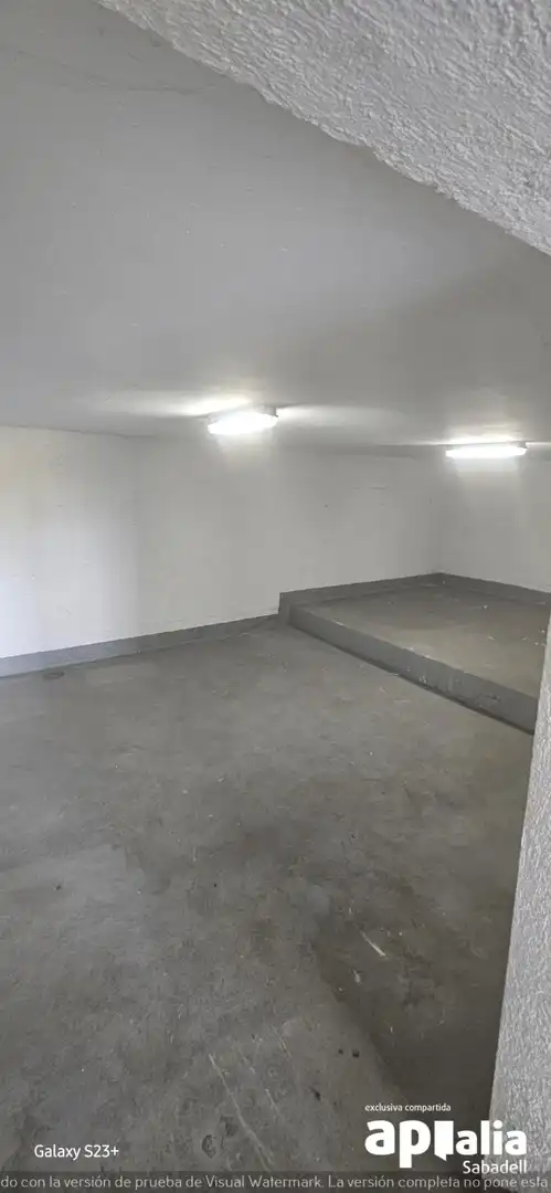 Gewerbefläche zum Verkauf in Carrer de Sarasate, imagen 4