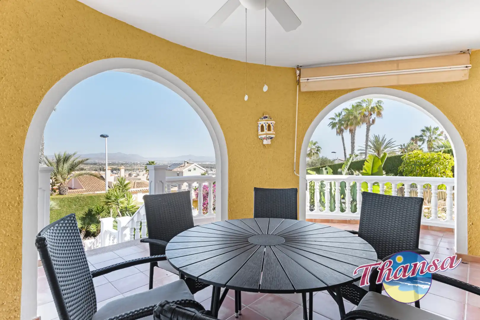 Terrassa de Casa o xalet en venda en Santa Pola amb Aire condicionat, Calefacció i Jardí privat