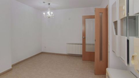 Foto 4 de Piso en venta en C/ Tramuntana, Can Clos - Pinetons, Ripollet