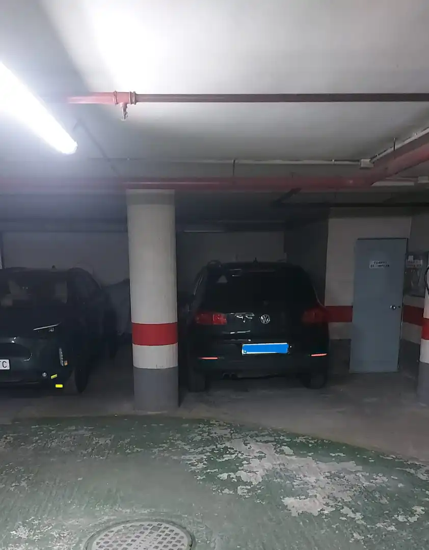 Aparcament amb ascensor en venda a Calle Viñedo Viejo, imagen 4