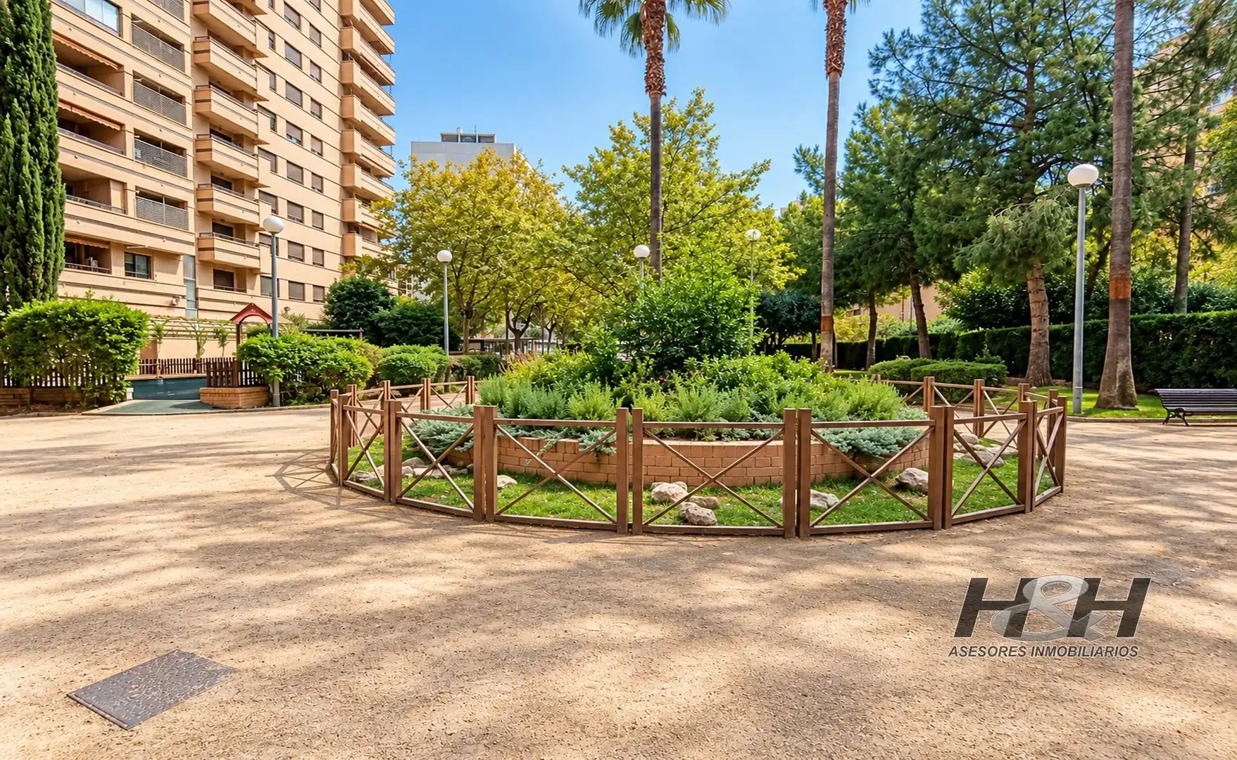 Penthouse with pool for sale in Camins al Grau, imagen 36