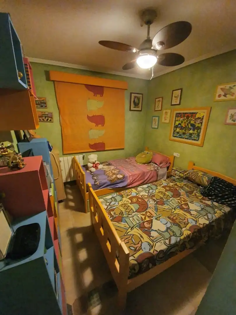 Habitación de Casa o chalet en venta en Benidorm con Calefacción, Jardín privado y Trastero