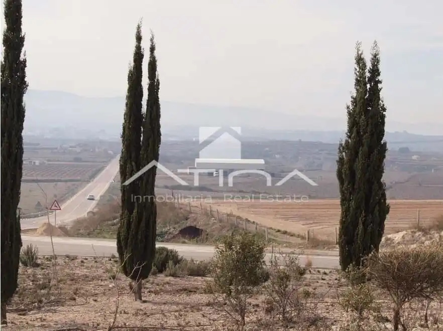 Terreny industrial en venda en Bélgida