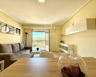 Sala d'estar de Apartament de lloguer en Salamanca Capital amb Terrassa i Balcó