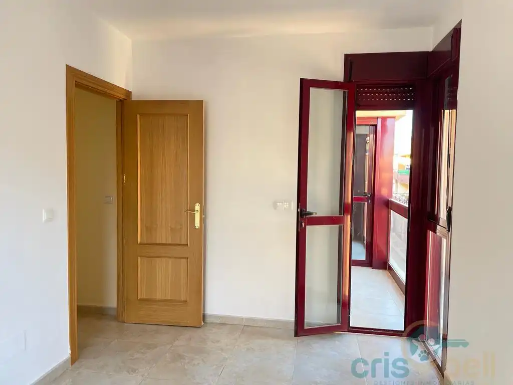 Flat with terrace for sale in Calle Enrique Granados, imagen 10