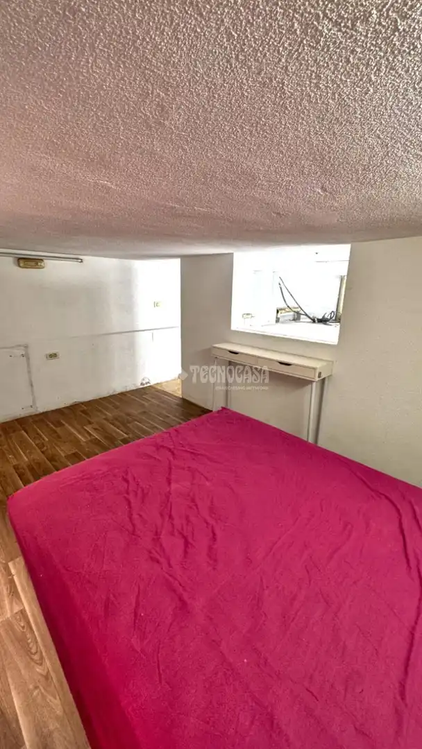 Bedroom of Commercial properties for sale in Los Cristianos