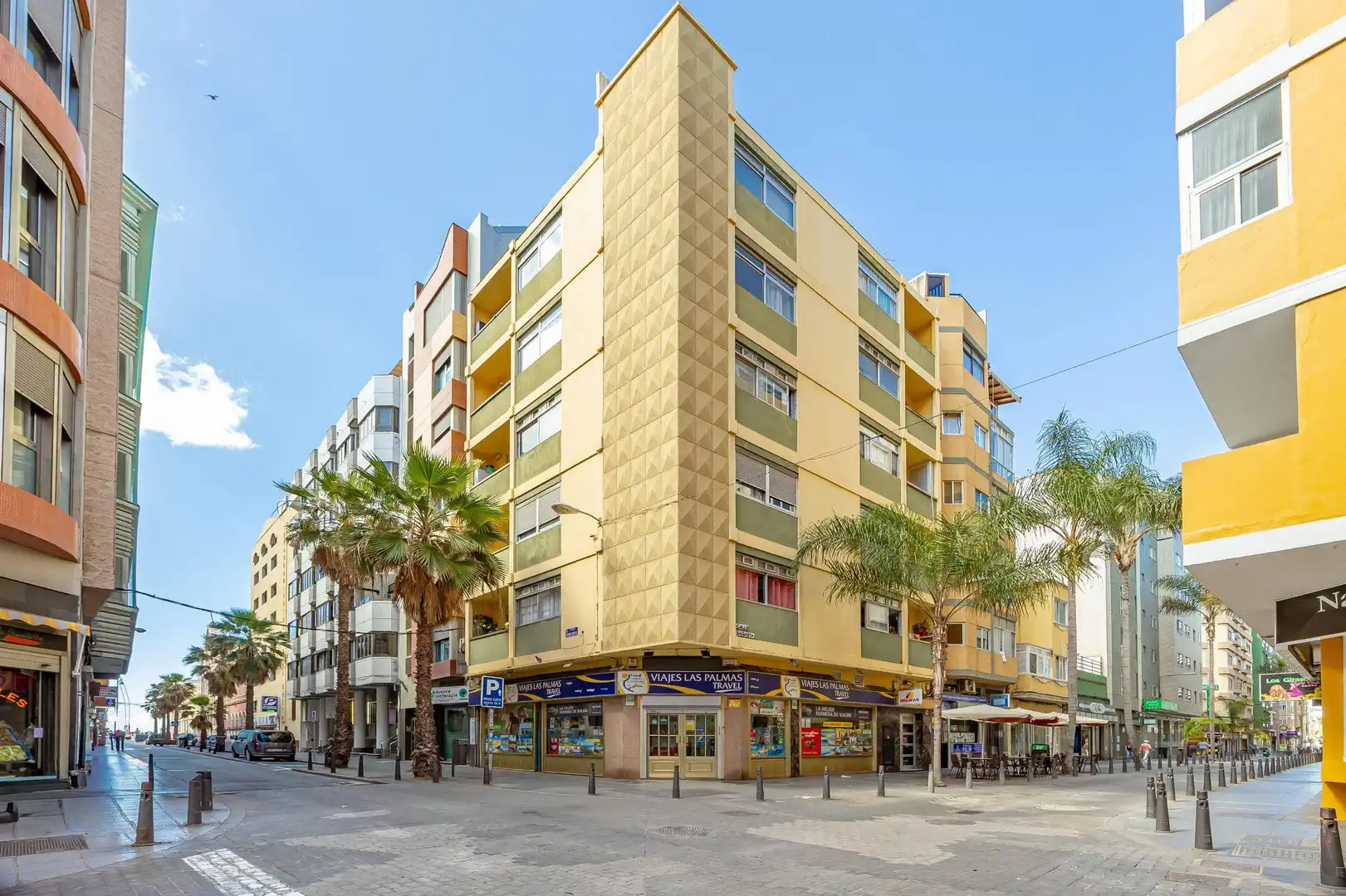 Vista exterior de Ático en venta en Las Palmas de Gran Canaria con Terraza