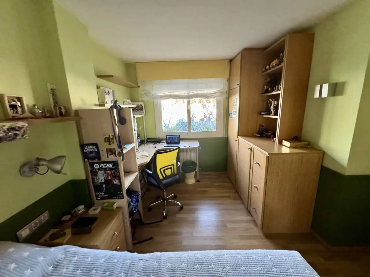 Bedroom of Houses for sale in Cerdanyola del Vallès  with Air Conditioner, Heating and Private garden