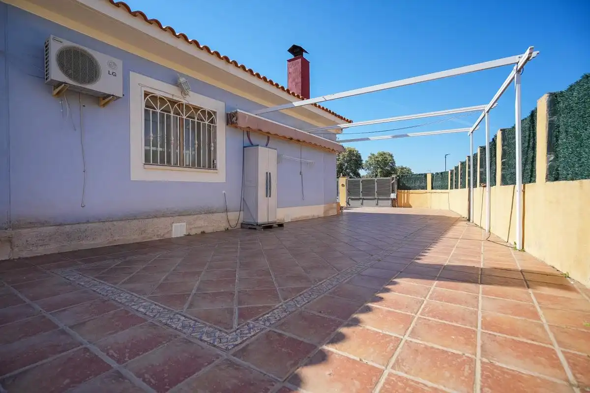 Terraza de Casa adosada en venta en Pioz con Aire acondicionado, Calefacción y Jardín privado