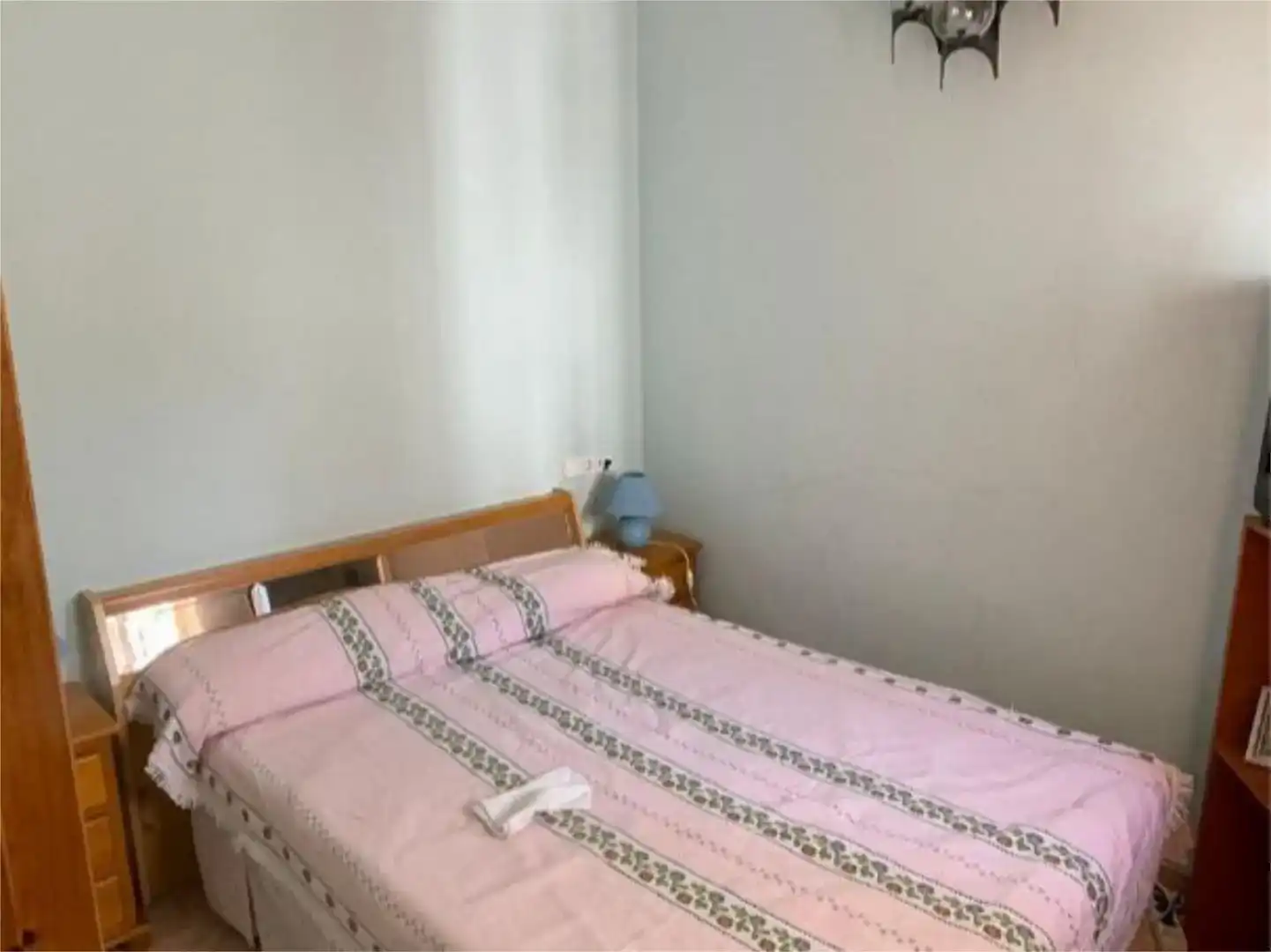 Dormitori de Casa adosada en venda en El Vallecillo amb Moblat