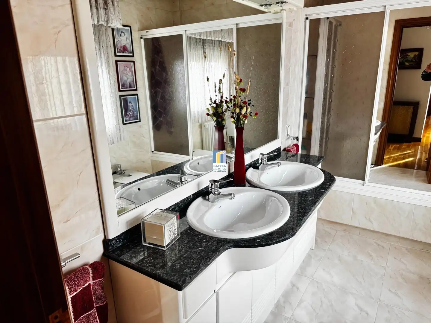 Badezimmer von Dachboden zum Verkauf in Zamora Capital  mit Heizung, Parkett und Terrasse