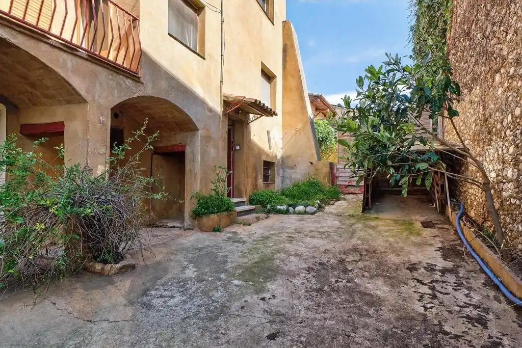 Vista exterior de Casa o chalet en venta en Vilaür con Jardín privado, Terraza y Piscina