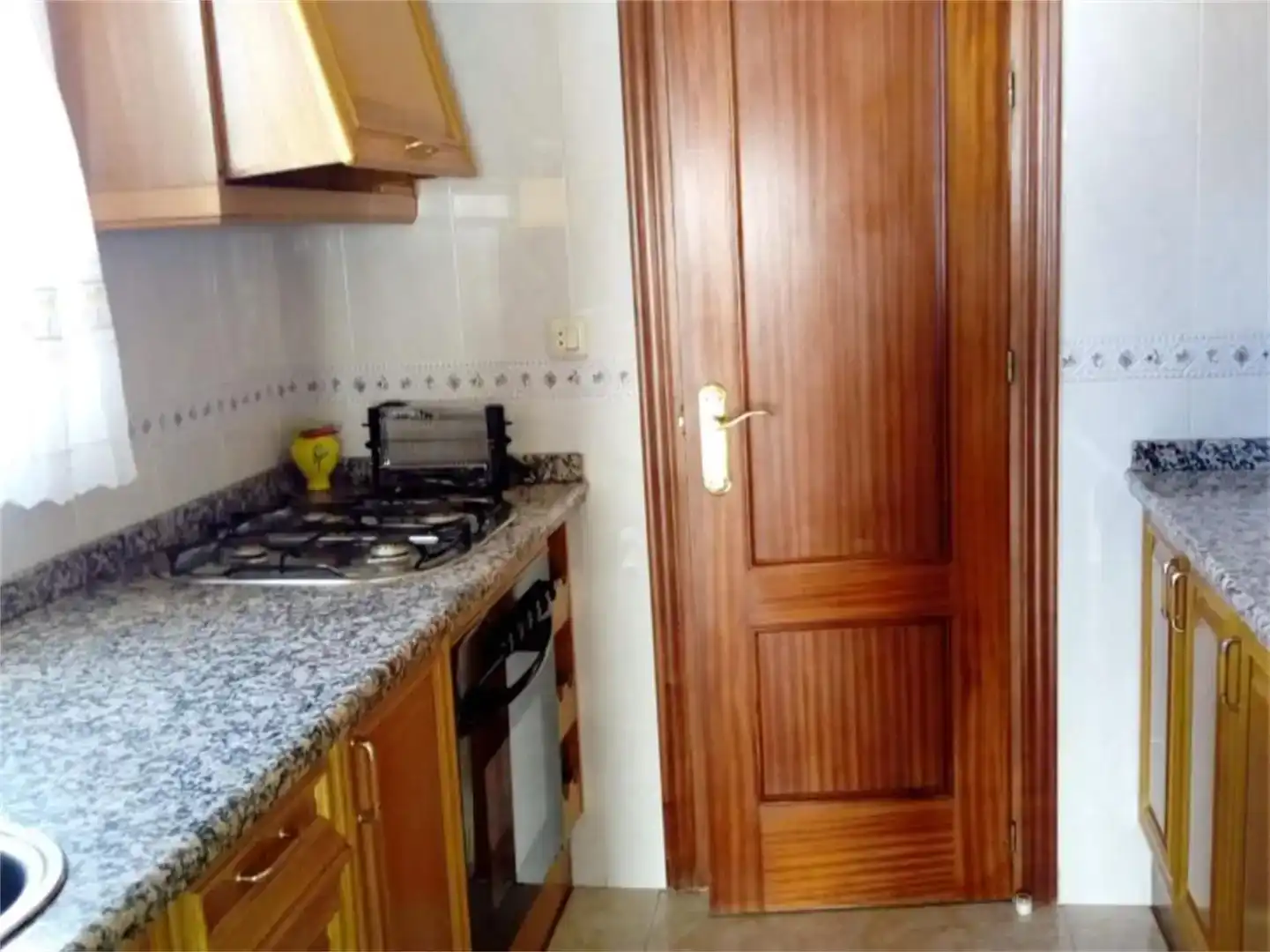 Cocina de Piso en venta en Higuera de la Sierra, Huelva