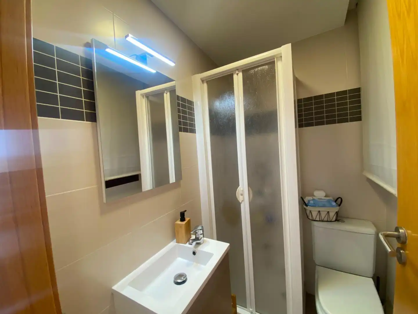 Badezimmer von Dachboden zum Verkauf in Lorca mit Klimaanlage, Heizung und Terrasse