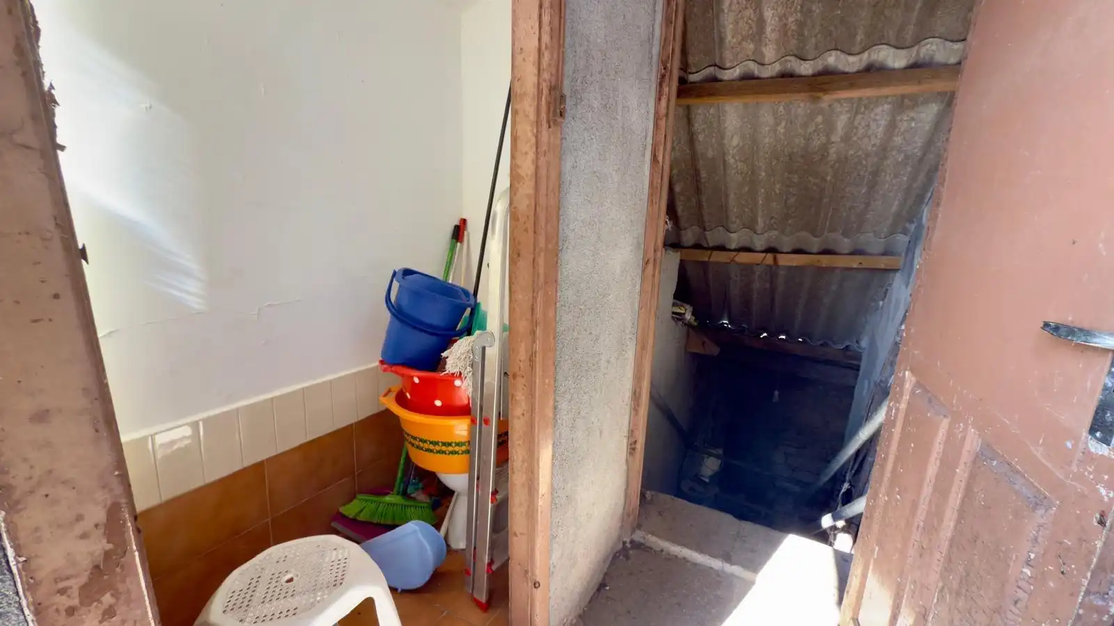 Baño de Finca rústica en venta en Cenlle con Jardín privado, Terraza y Trastero