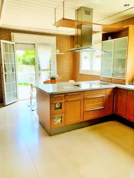 Cocina de Casa o chalet en venta en Aranjuez con Aire acondicionado, Calefacción y Jardín privado