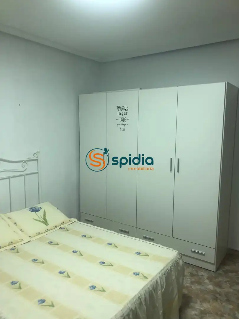 Dormitori de Pis en venda en Águilas amb Aire condicionat, Traster i Moblat